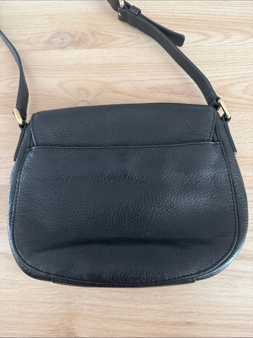 MICHAEL KORS Black Bedford Pebbled Leather Saddle Crossbody with Gold Hardware